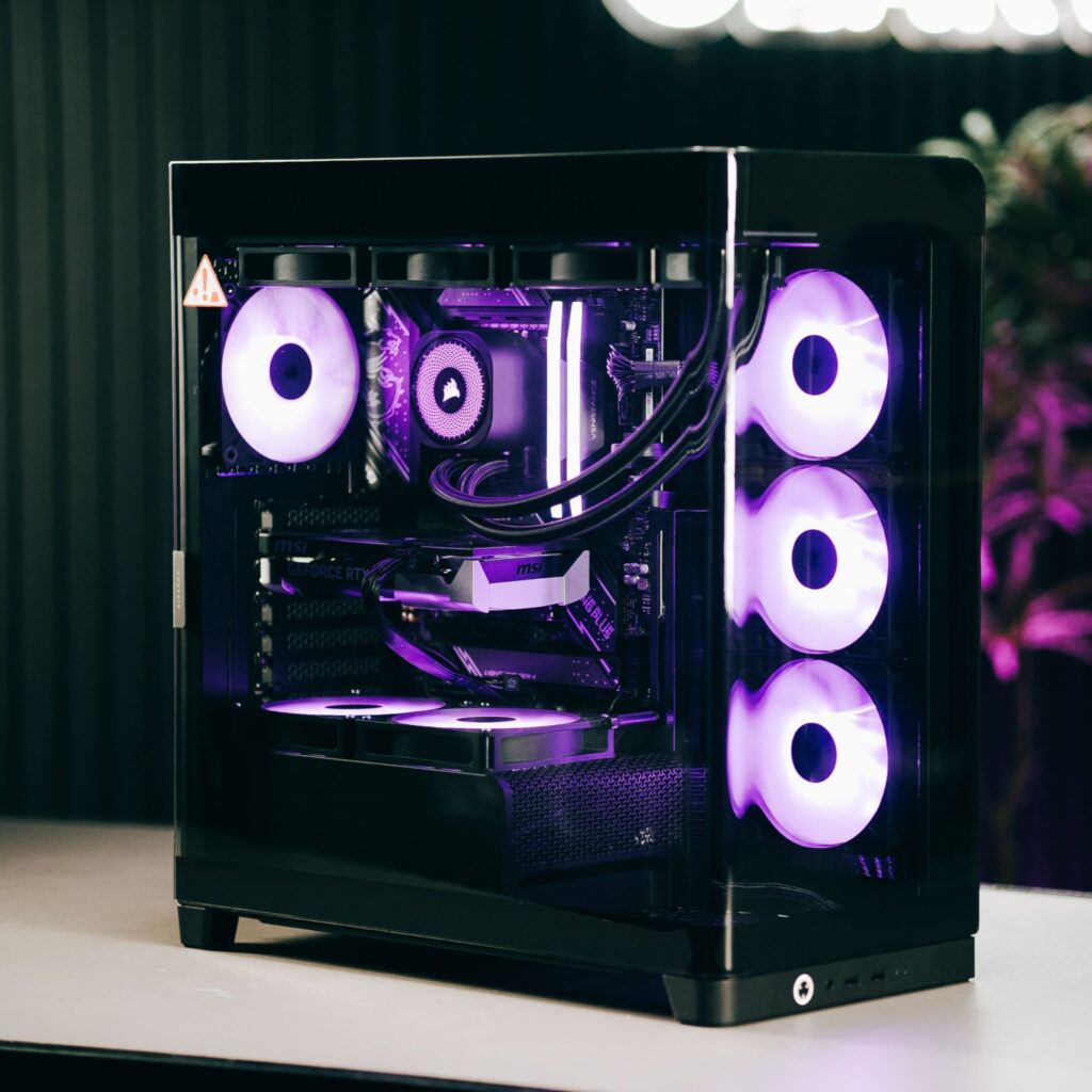 PC GVN INTEL I9-14900K/VGA RTX 5090