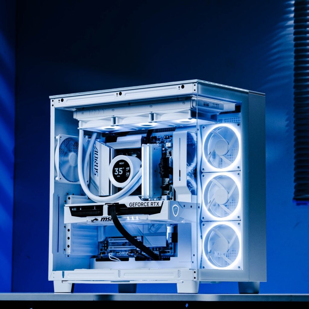 PC GVN CUSTOM 0002 Ryzen 9 9900X3D - RTX 5080